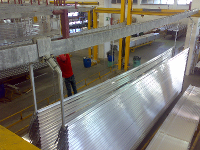 SUPORTE PARA LACAGEM AUTOMATIZADO